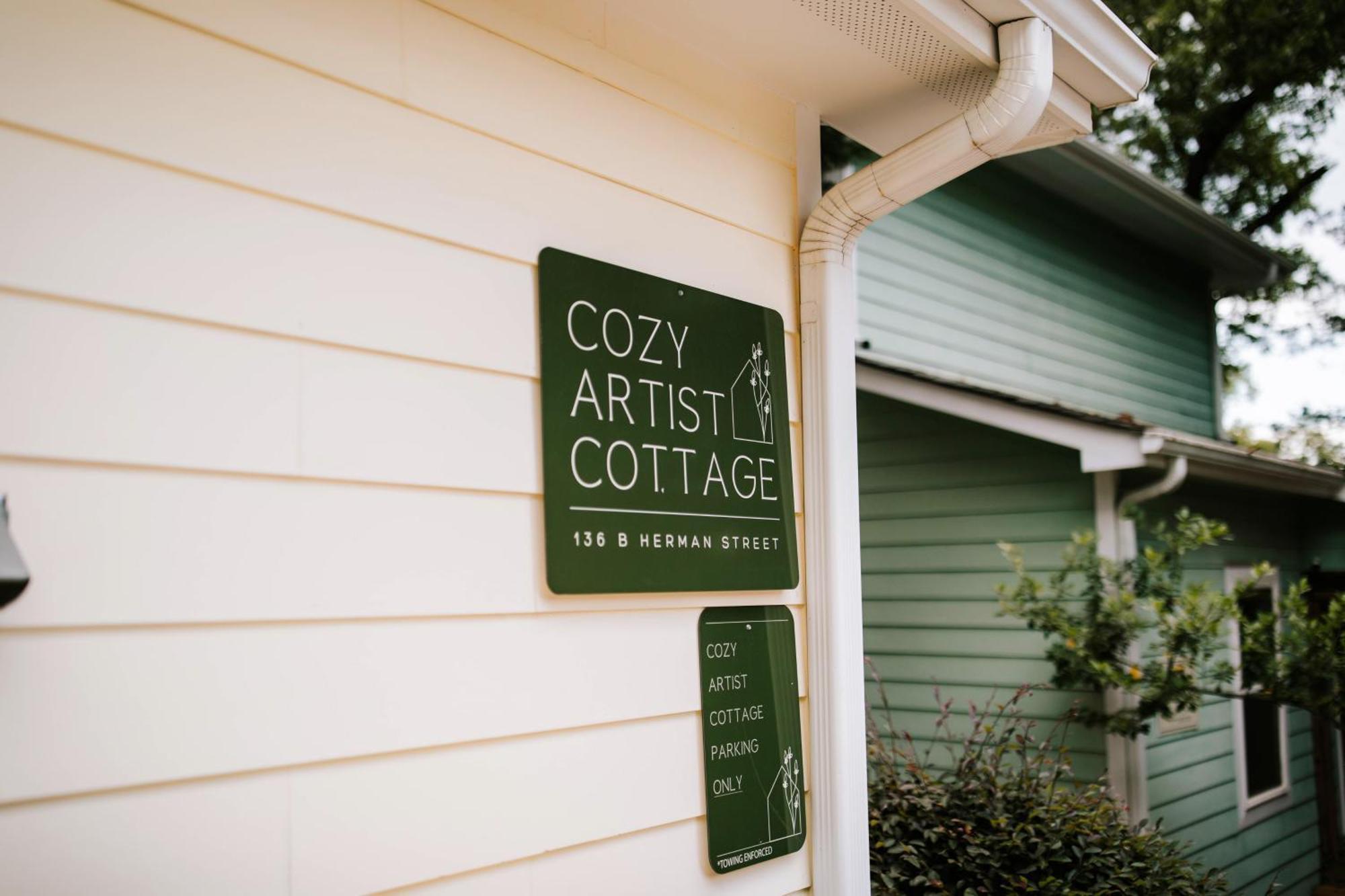 Cozy Cottage - Walk To Campus, Stadium, Downtown Athens Extérieur photo