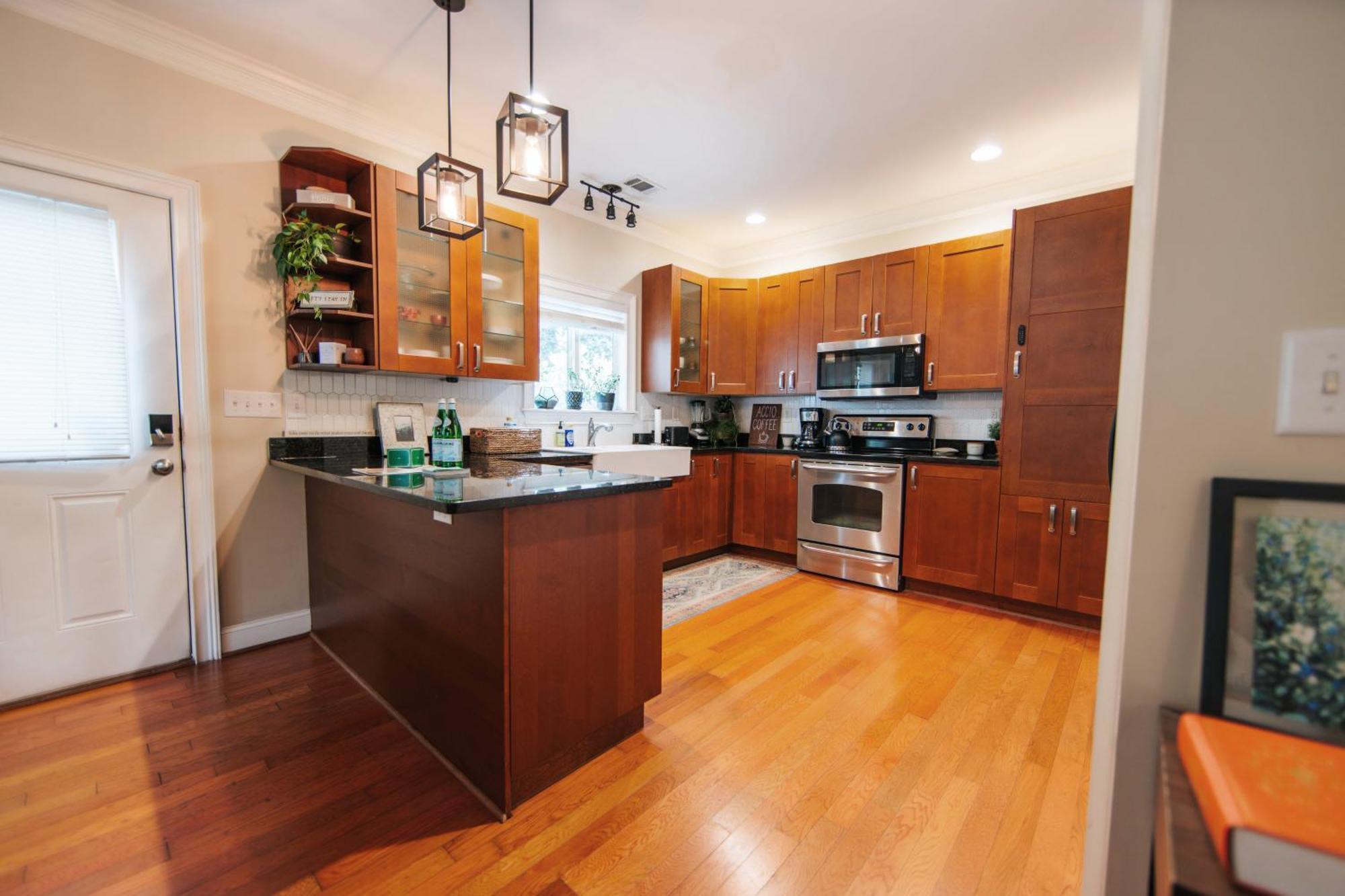 Cozy Cottage - Walk To Campus, Stadium, Downtown Athens Extérieur photo