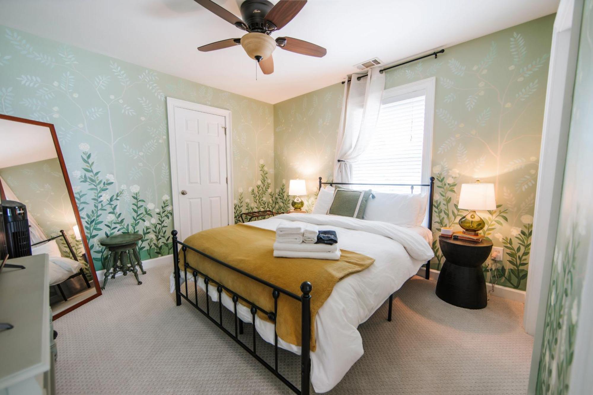 Cozy Cottage - Walk To Campus, Stadium, Downtown Athens Extérieur photo